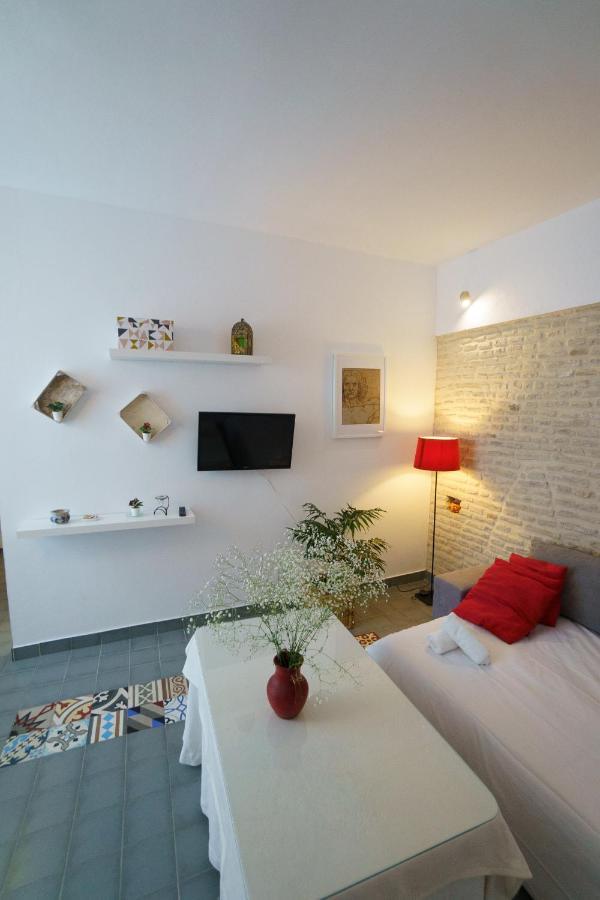 Rentalsevilla Coqueto Apartamento Junto Al Palacio De Las Duenas מראה חיצוני תמונה